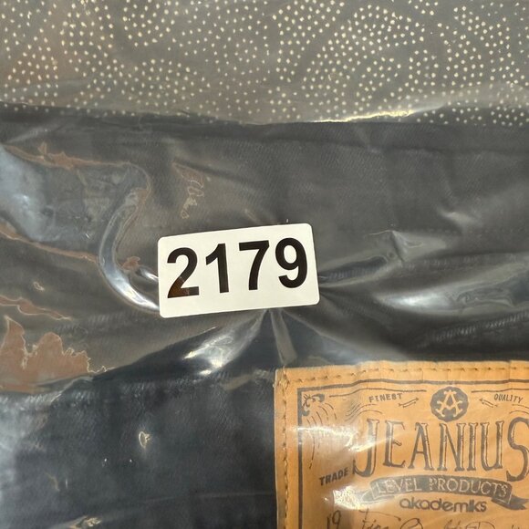 Akademiks Jeanious Mens Size 48W X 32L Black Straight-Leg Denim Pants Casualwear - Picture 8 of 12